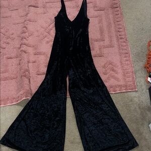 Elegant Black Velvet Jumpsuit